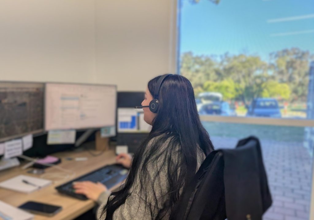 Customer Service Team Member Taking an Animal Welfare Concern Call