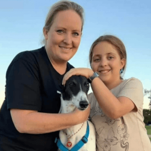 2025 AWA volunteer winner Jessica Albrow - free the hounds