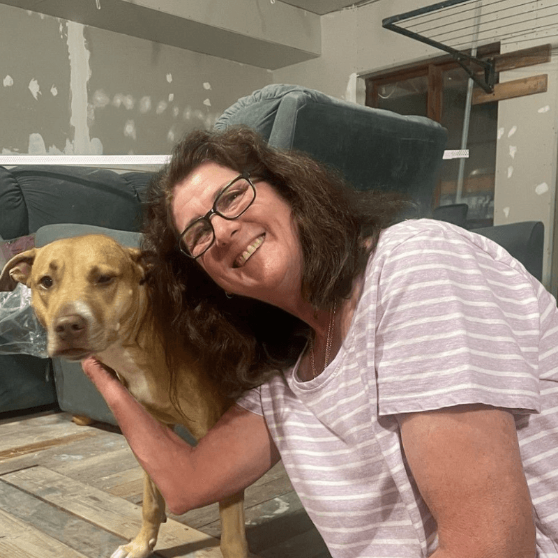 2025 AWA volunteer winner Sue Forster with dog
